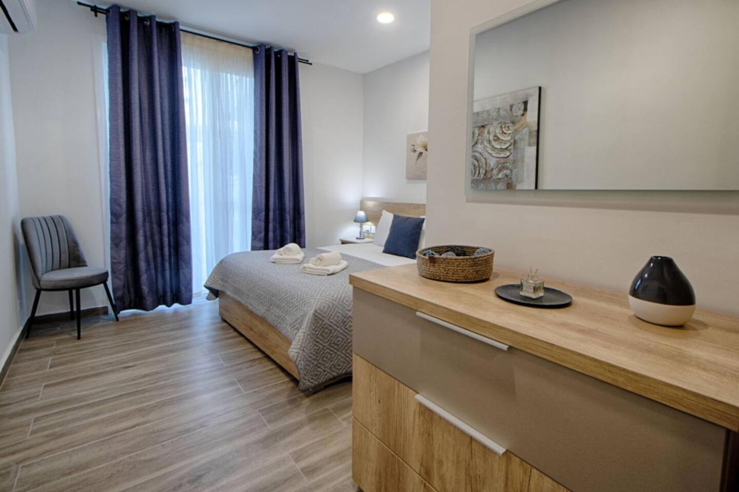 3bed With Shared Heated Pool By Homely Apartment