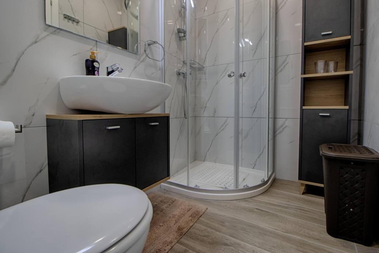 公寓 3bed With Shared Heated Pool By Homely *