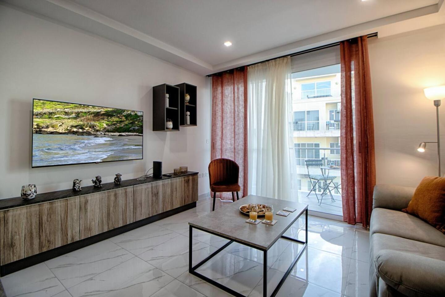 3bed With Shared Heated Pool By Homely Apartment *